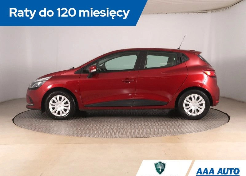 Renault Clio cena 37000 przebieg: 121688, rok produkcji 2018 z Krynki małe 232